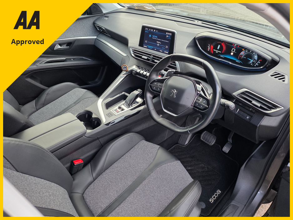 2018 Peugeot 5008 - image 11