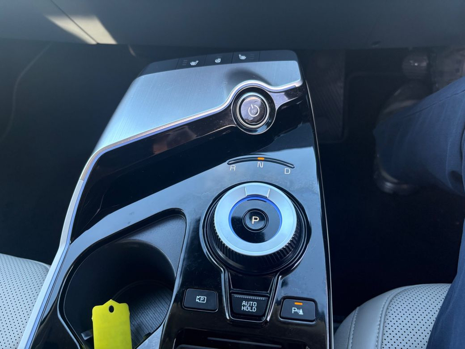 2022 Kia EV6 Premium spec *Finance From 3.9%*77KW! 1 owner from new warranty till 2029* Touch Screen Infotainment System, Reversing Camera, Multi-Function Steer €28,900