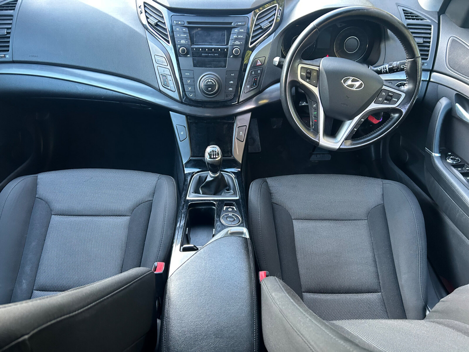 2015 Hyundai i40 - image 15