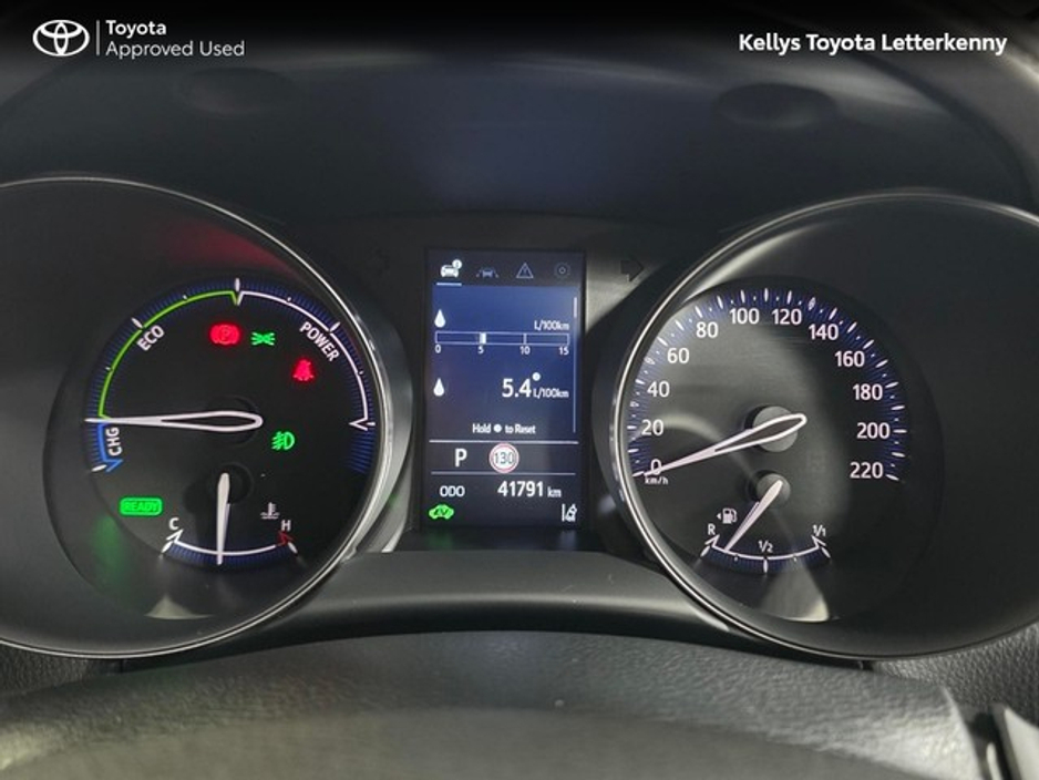 2023 Toyota C-HR - image 14