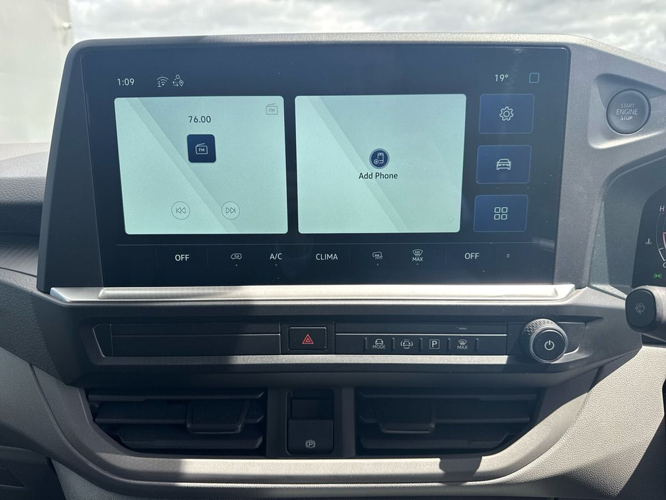 2025 Volkswagen Transporter  €33,475