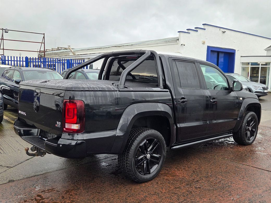 2017 Volkswagen Amarok - image 7