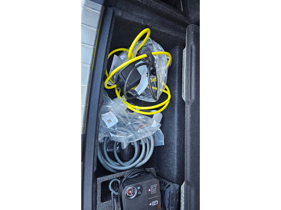 2021 BMW X1 - image 15