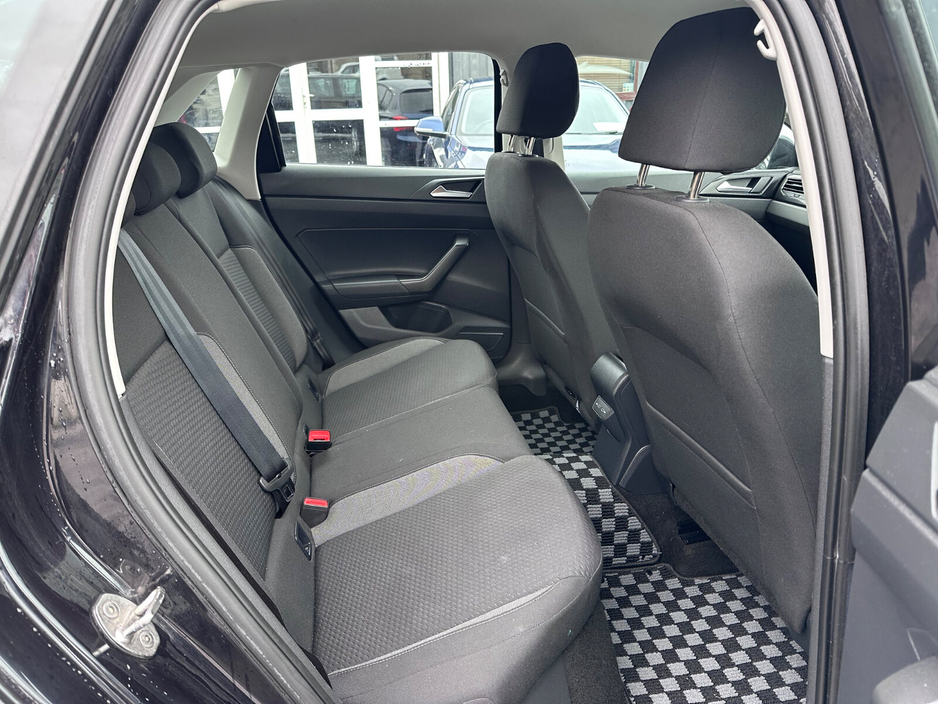 2023 Volkswagen Polo  €19,950