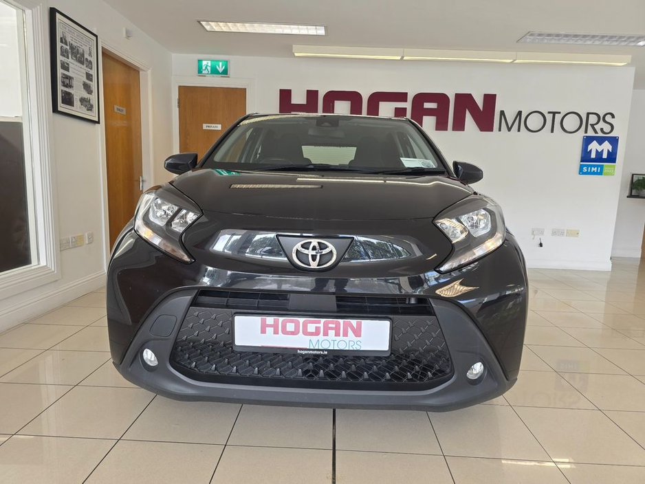 2023 Toyota Aygo X 1.0 Petrol 4DR * Best Spec * €15,900
