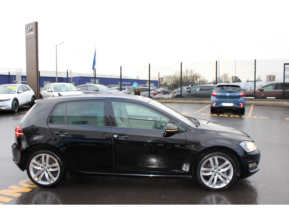 2016 Volkswagen Golf 1.2TSI 3DR 110HP Highline €15,950