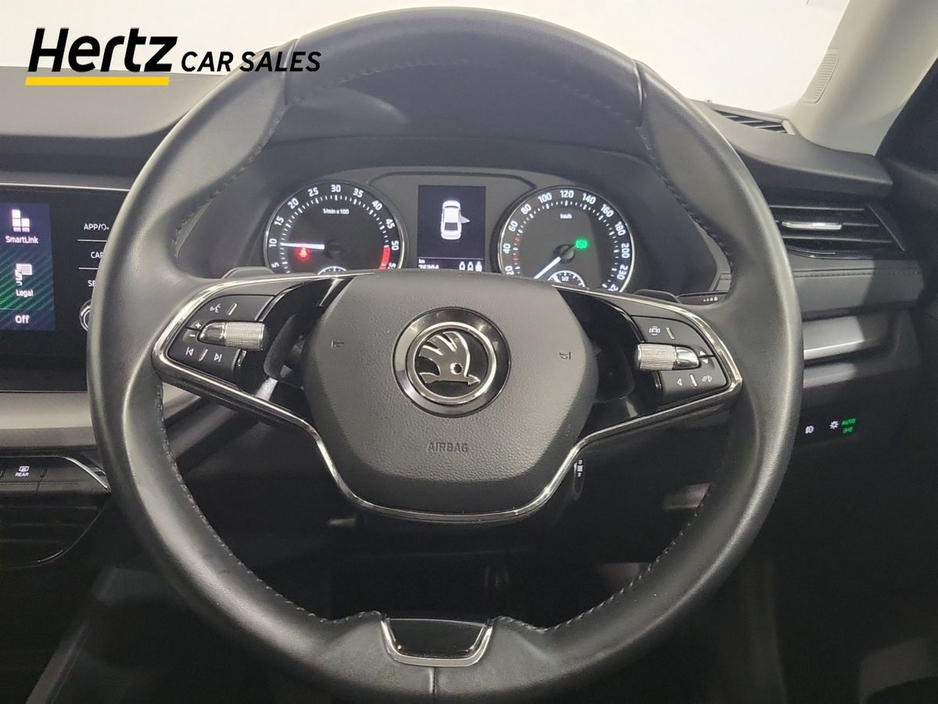 2024 Skoda Octavia - image 14