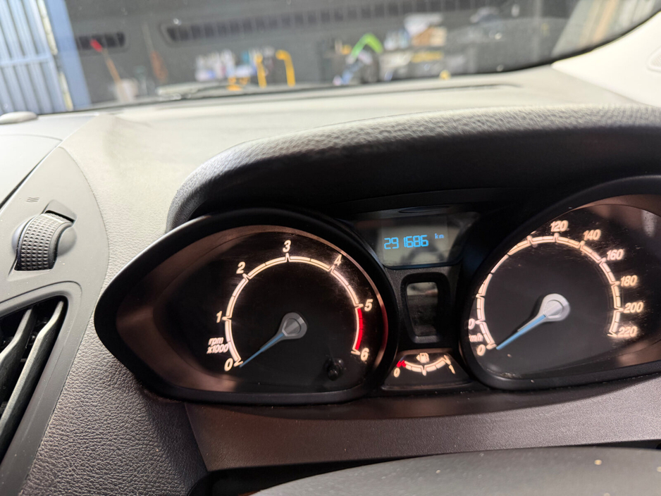 2017 Ford Courier  €6,400