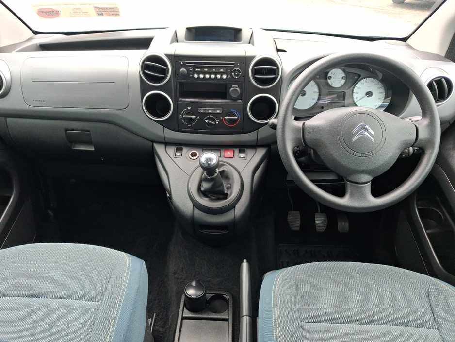 2019 Citroen Berlingo Multispace - image 9