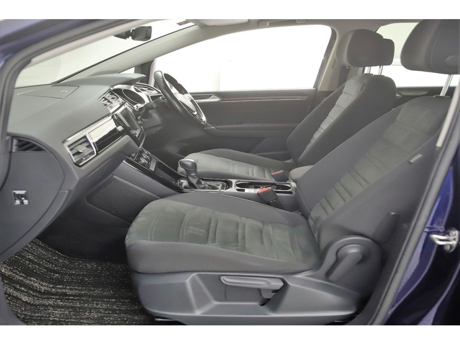 2016 Volkswagen Touran 1.4 TSI DSG HIGHLINE *REVERSE CAM* €17,890