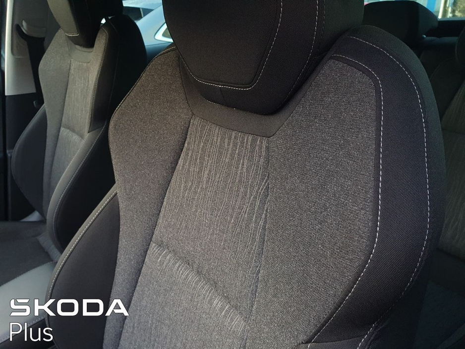 2021 Skoda Karoq Style 2.0TDi 115HP - 2 Year Warranty (From €103 per week) €27,995