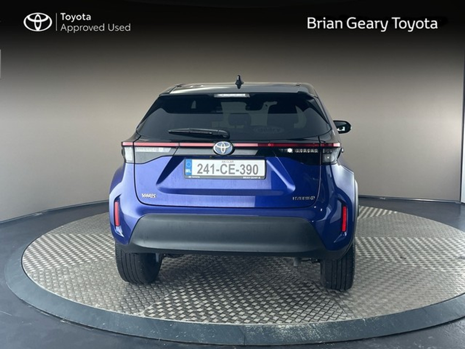 2024 Toyota Yaris Cross HYBRID LUNA SPORT BI-TONE €30,950