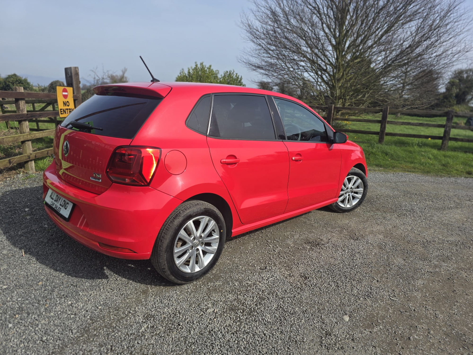 2016 Volkswagen Polo - image 4