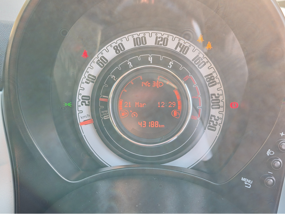 2024 Fiat 500 - image 14