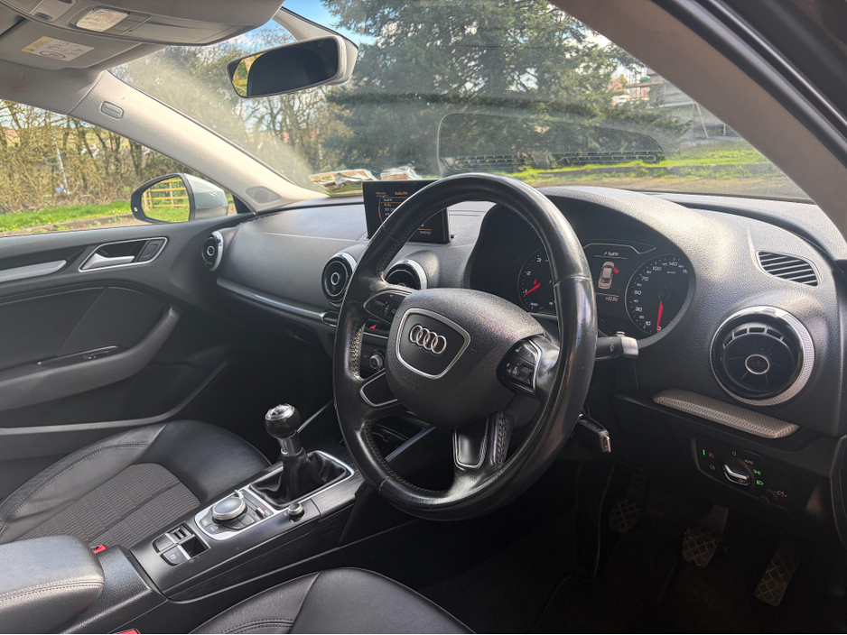 2016 Audi A3 - image 12