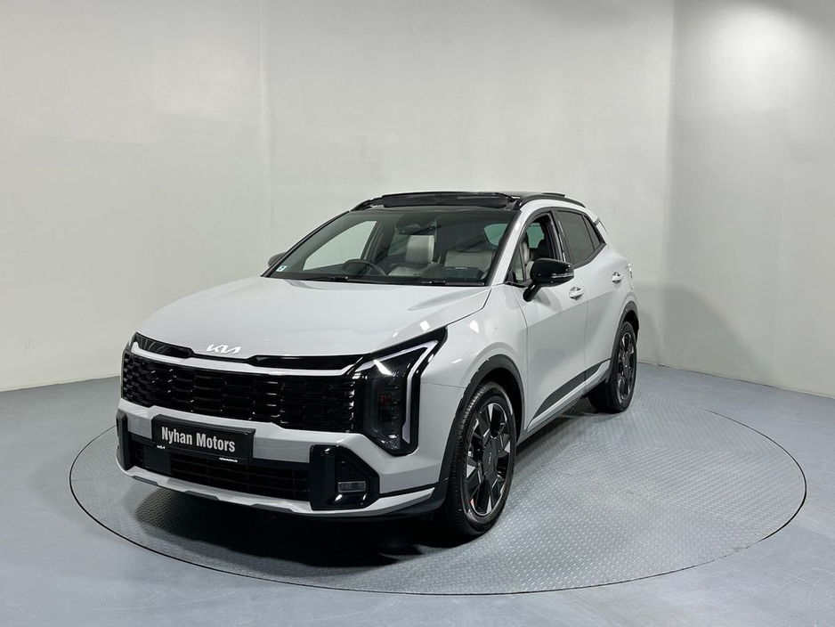 2026 Kia Sportage - image 3