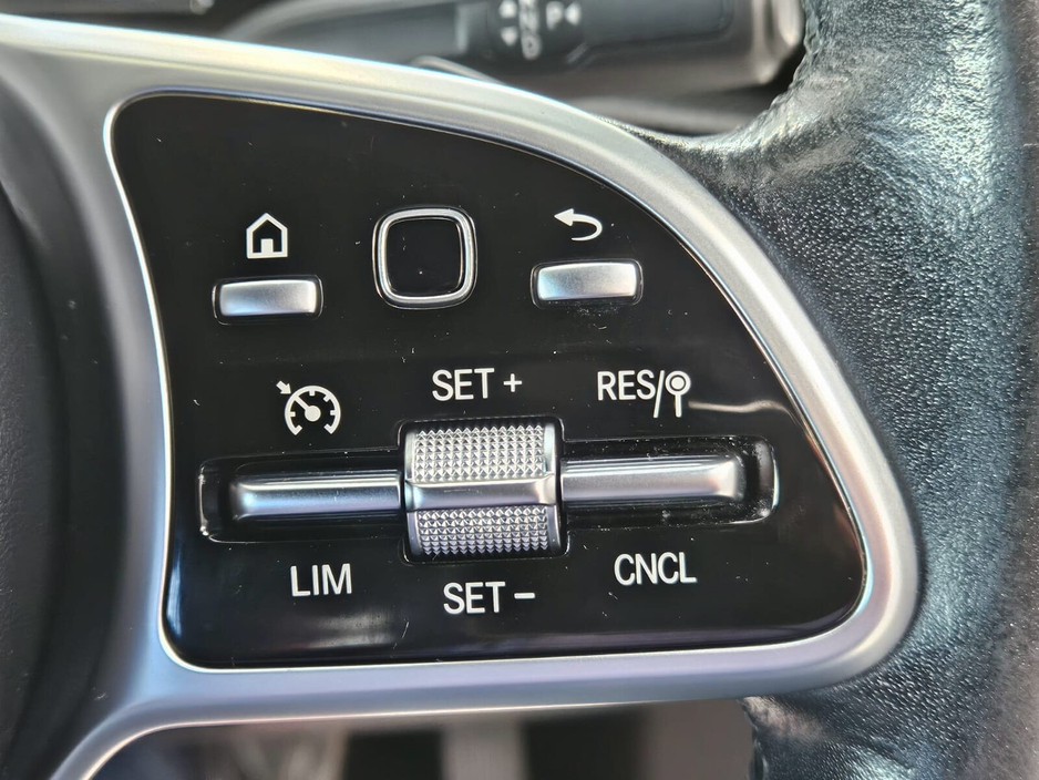 2019 Mercedes-Benz A Class - image 9