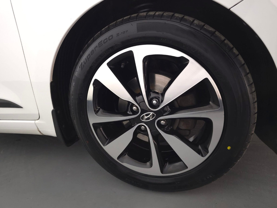 2015 Hyundai i20  €10,950