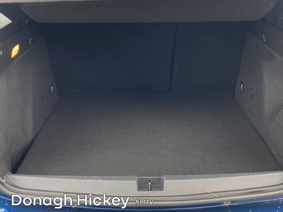 2019 Dacia Duster - image 11