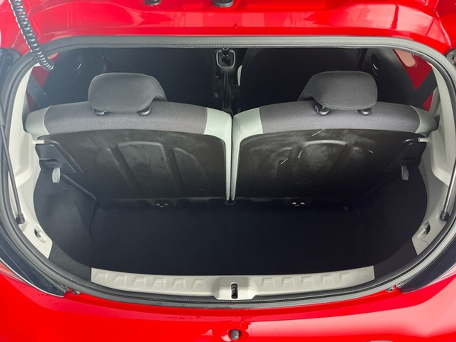2017 Toyota Aygo X-PLAY Automatic €10,950