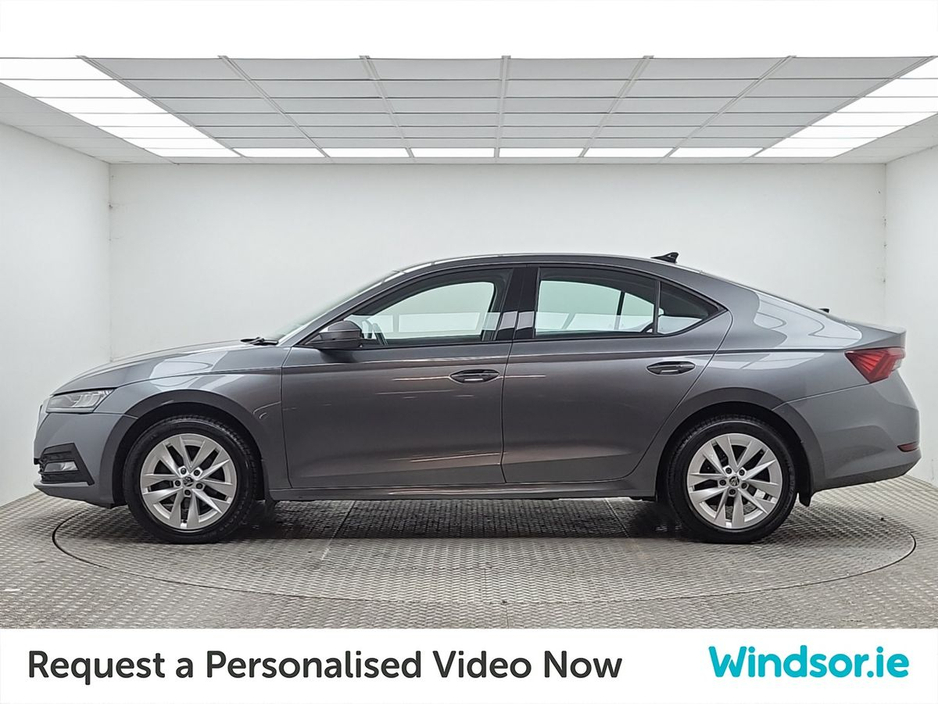 2024 Skoda Octavia - image 5