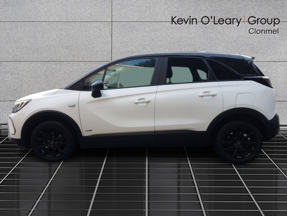 2023 Opel Crossland SRI 1.2i 83PS 5 Speed €19,995