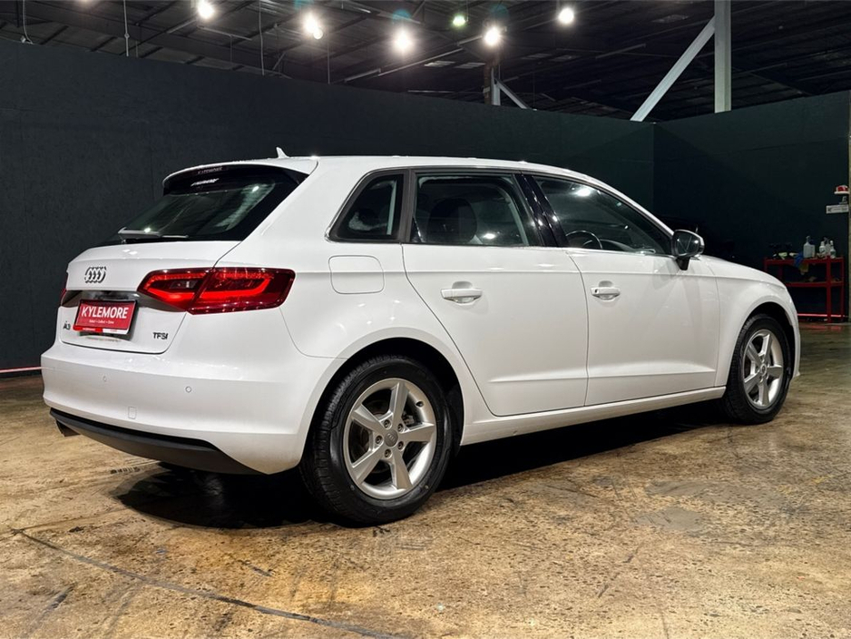 2016 Audi A3 1.4 TFSI - ALLOY WHEELS - MULTI FUNCTION STEERING WHEEL - CRUISE CONTROL - REVERSE CAMERA €14,950