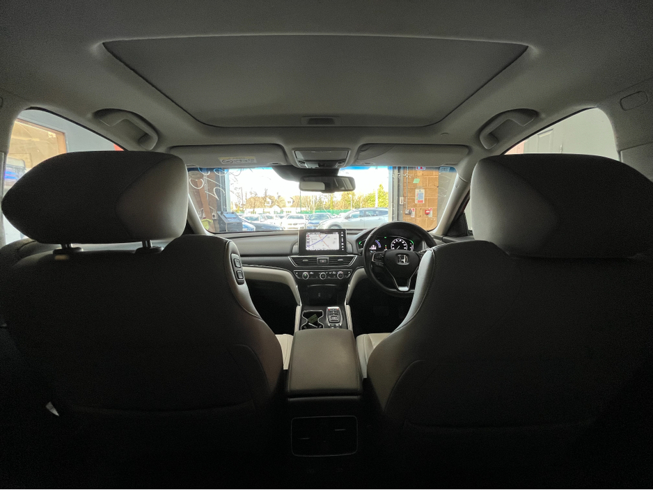 2020 Honda Accord €26950 2020 HONDA ACCORD EX 2.0 AUTOMATIC / CRUISE CONTROL / REVERSE CAMERA / ELECTRIC MEMORY & HEATED SEATS / PADDLE SHIFTERS / PANORAMIC SUNROOF €26,950
