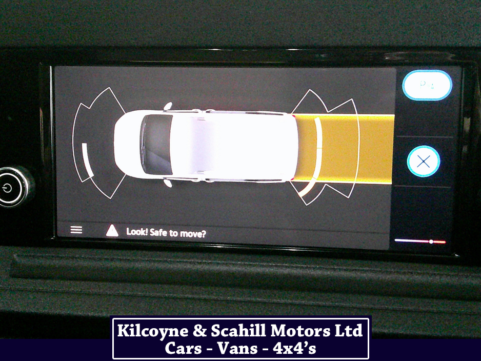 2023 Volkswagen Caddy - image 32