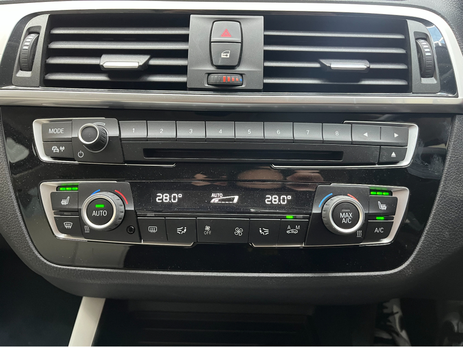 2018 BMW 1 Series - image 19