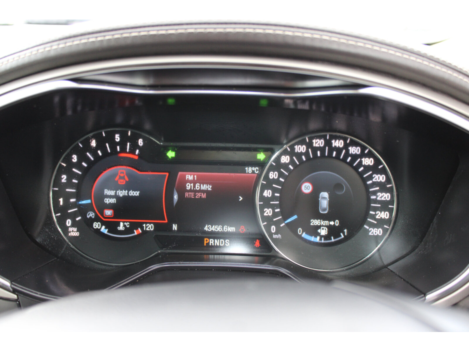 2019 Ford Mondeo - image 19