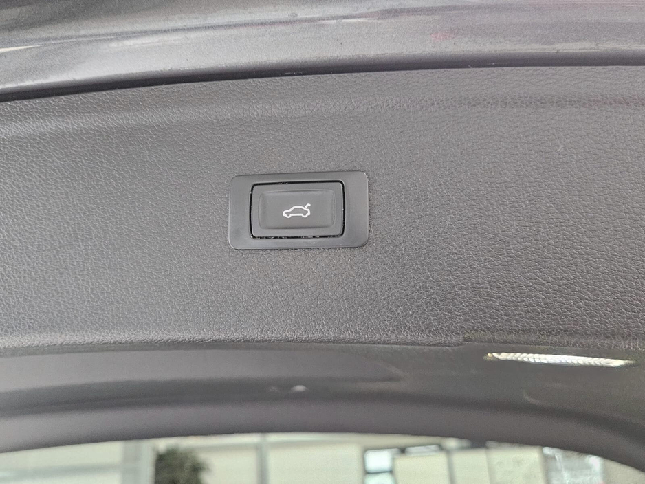 2018 Audi Q5 - image 7