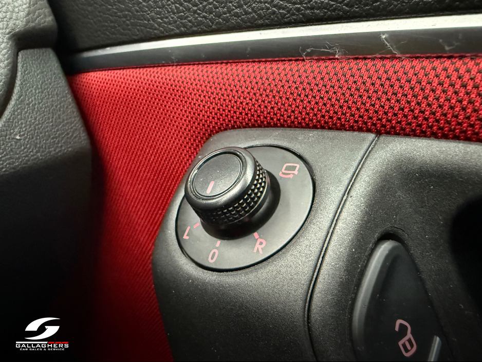 2016 Volkswagen Polo (162) POLO CROSS 1.2 PETROL AUTOMATIC ONLY 59K KMS €13,995