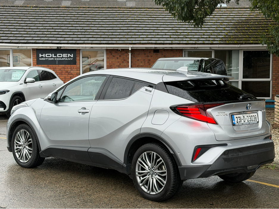 2023 Toyota C-HR HYBRID SOL..RAER CAMERA WITH PARK ASSIST €21,900