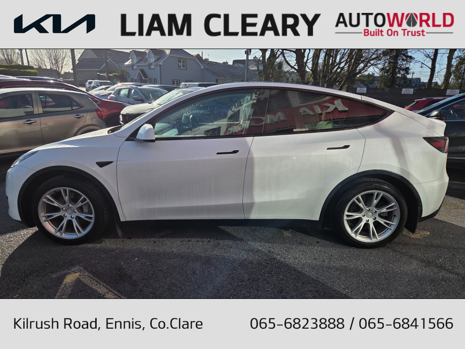 2023 Tesla Model Y - image 6