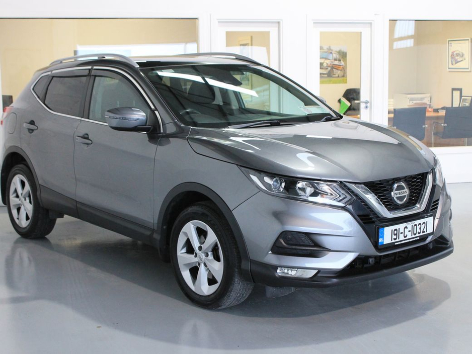 2019 Nissan Qashqai - image 3