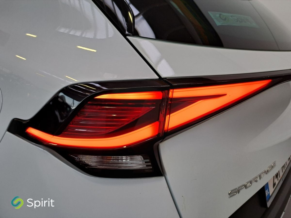 2024 Kia Sportage - image 21