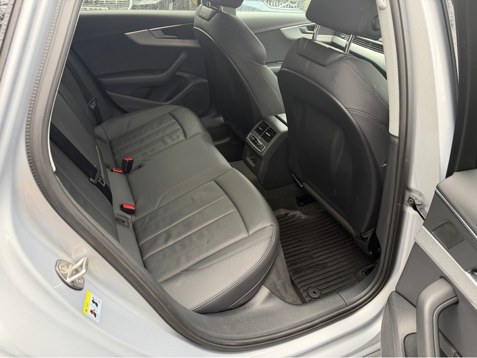 2022 Audi A4 2.0 TDi 35 SPORT EDITION163PS//VERY LOW MILEAGE//FULL SERVICE HISTORY//SIMI AND AA DEALER €34,950