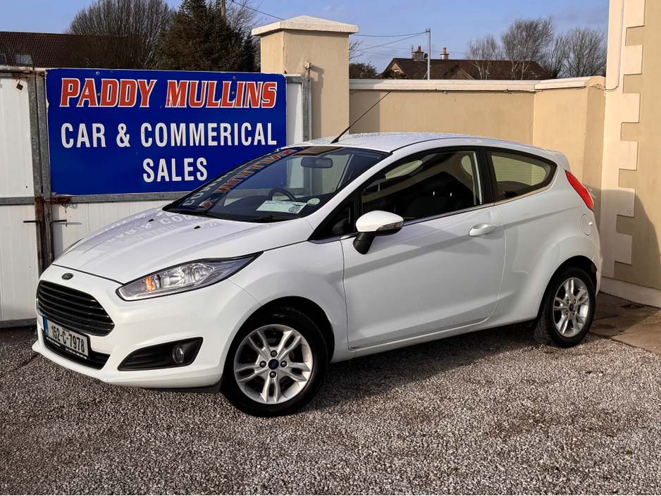 2015 Ford Fiesta 1.25 ZETEC 82PS €8,950