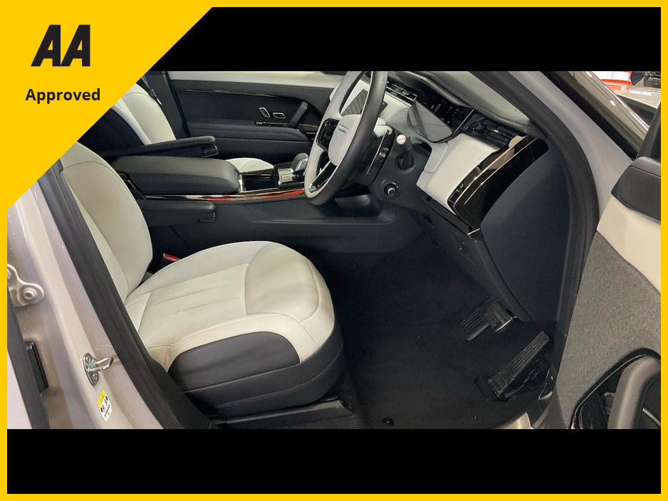 2025 Land Rover Range Rover Sport BORASCO GREY AUTOBIOGRAPHY 3.0 P460 ,VAT Q CAR VAT INVOICE AVAILABLE,MASSAGE SEATS,HEAD-UP DISPLAY,PANORAMIC SKY LOUNGE,360 CAMERAS 3D ,ADAPTIVE CRUIS CONTROL,VERY RARE AUTOBIOGRAPHY BOR OVER 200k NEW €138,430