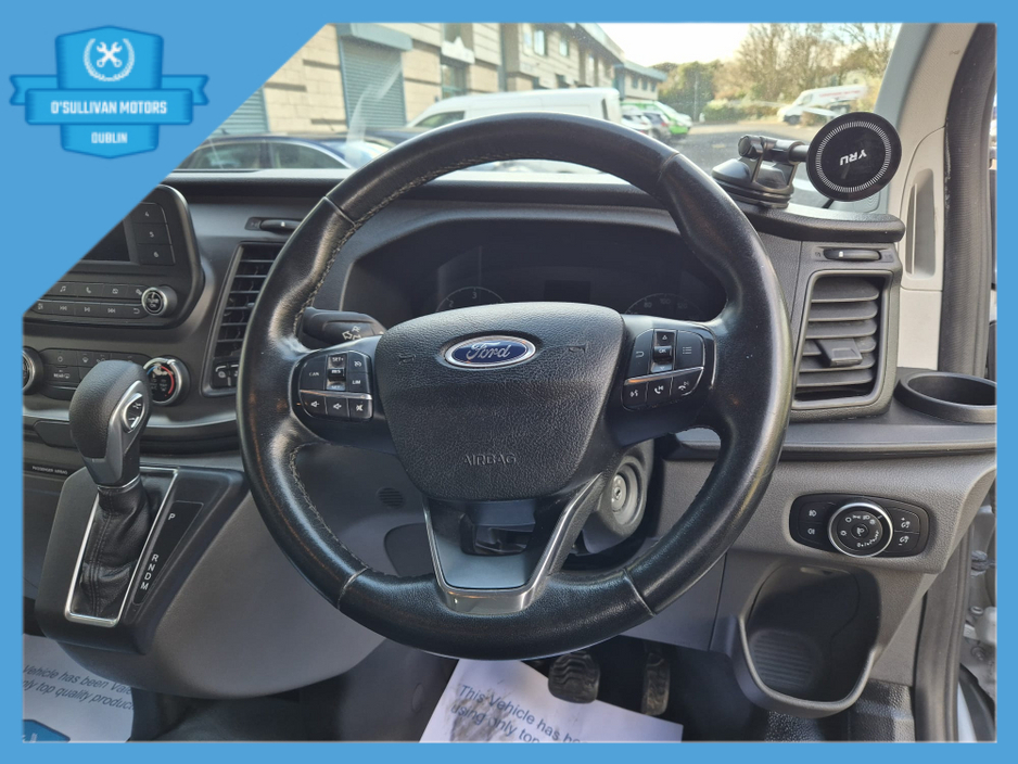 2020 Ford Transit Custom - image 15