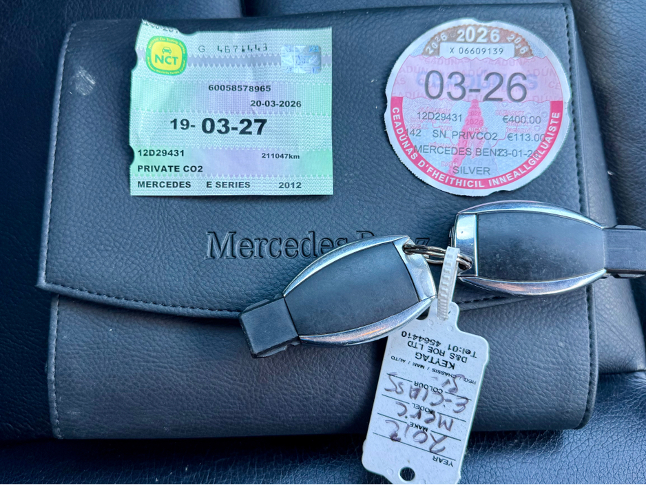 2012 Mercedes-Benz E Class - image 13