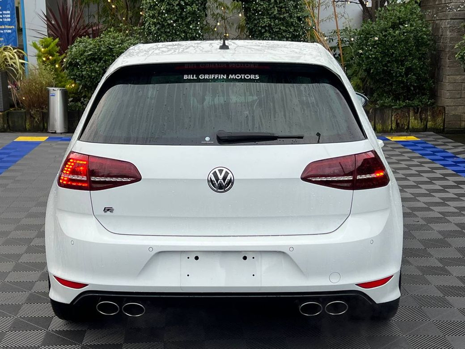 2014 Volkswagen Golf R 4MOTION 2.0 TSI // NEW PRETORIA ALLOYS // LEATHER INTERIOR // REVERSE CAMERA €24,900