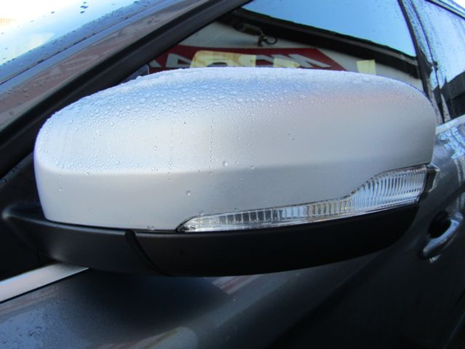 2016 Volvo XC60 2.0 D4 R-design NAV 190BHP 5DR €15,950