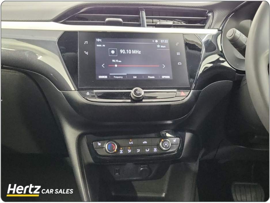 2023 Opel Corsa - image 14