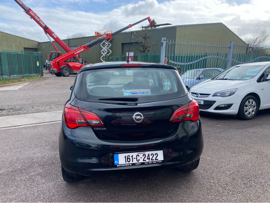 2016 Opel Corsa - image 5