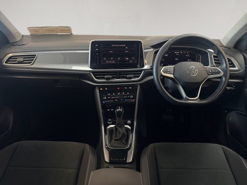 2022 Volkswagen T-Roc - image 15