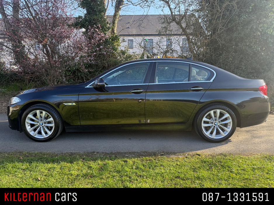 2016 BMW 5 Series - image 5