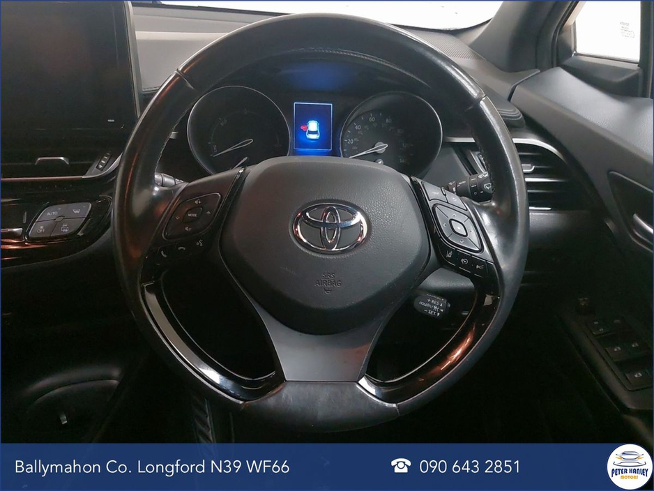 2019 Toyota C-HR 1.8 HYBRID LUNA €19,450