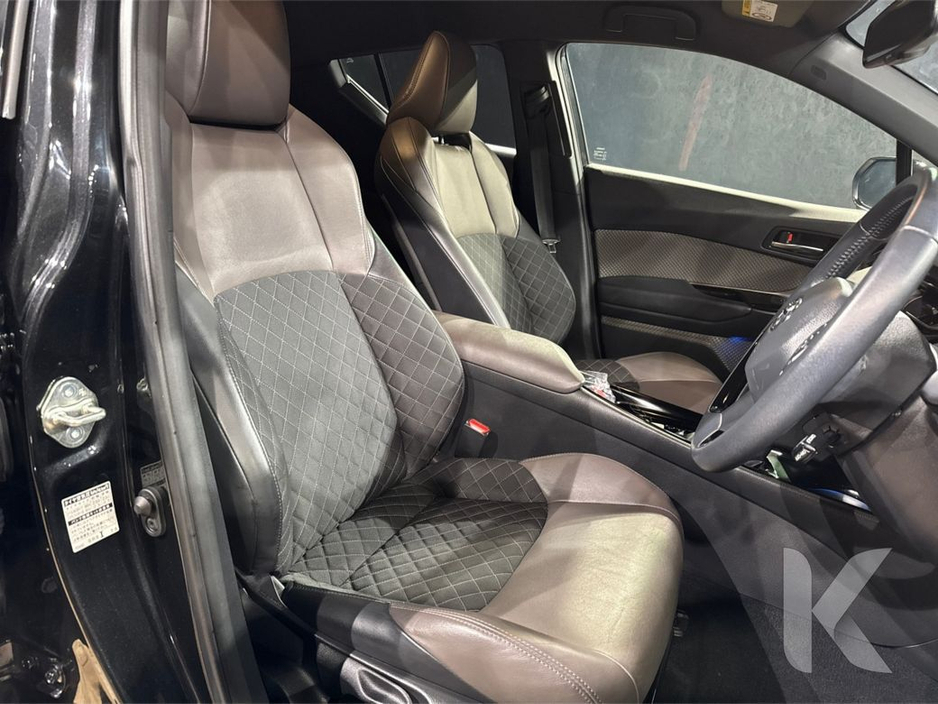 2020 Toyota C-HR 1.8 HYBRID AUTOMATIC - G PACKAGE - BROWN HALF LEATHER - FACTORY ALLOYS - CRUISE CONTROL - REVERSE CAMERA €22,950